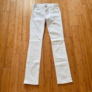 NWOT Paige Skyline Straight White Jeans - Size 28